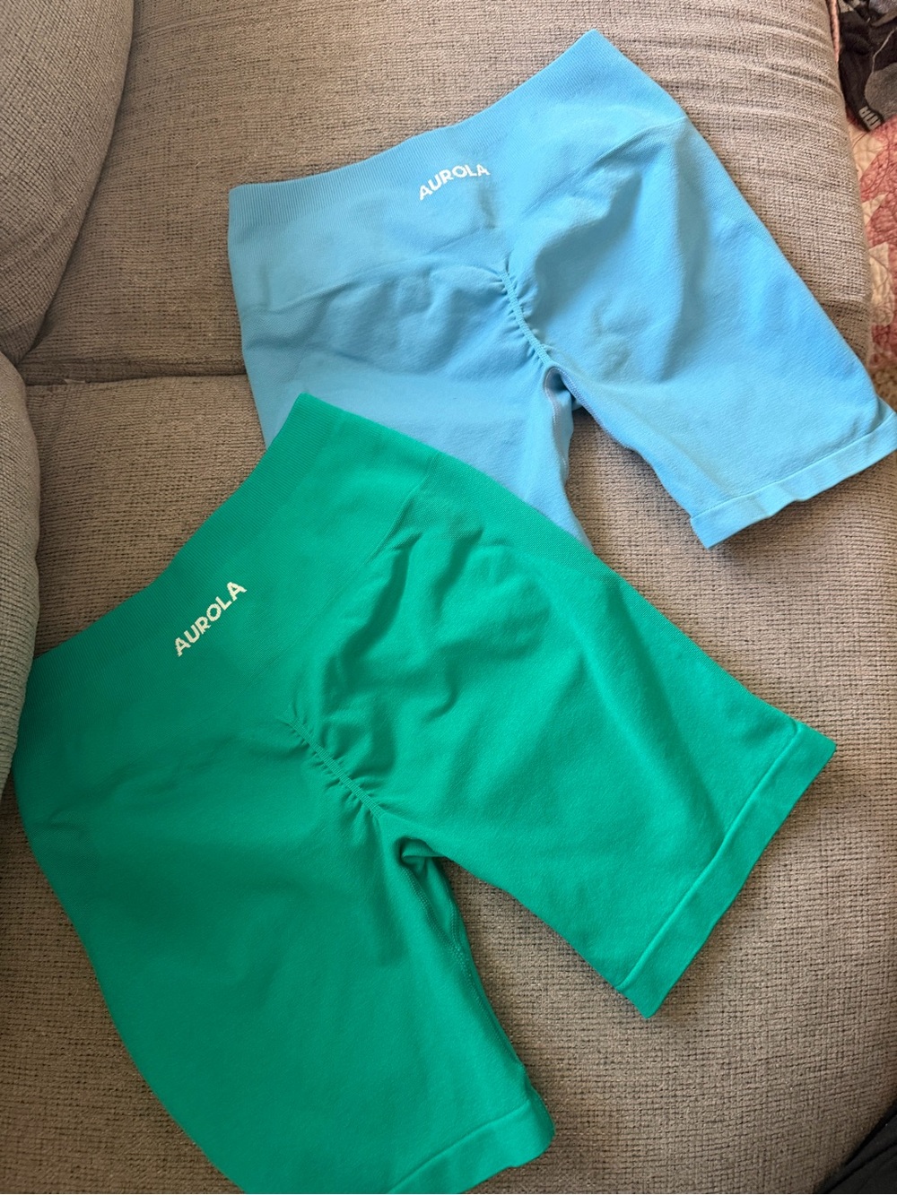 Aurola Active Bike Shorts — Green & Light Blue size small/medium
